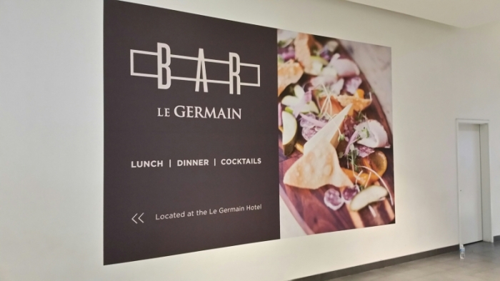 Wall graphics Le Germain