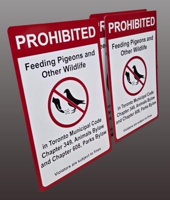 Do not feed pigeons custom aluminum sign
