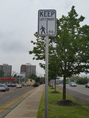 Reflective keep left,right sign
