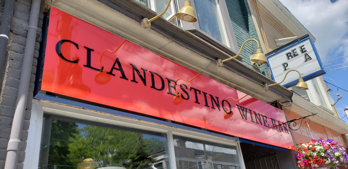 Aluminium-store-front-with-3D-cut-letters-C