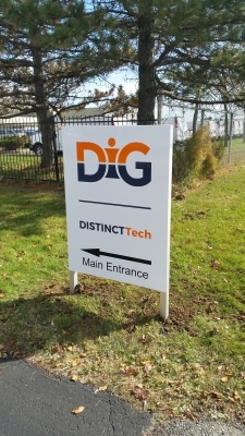 Main entrance aluminium billboard