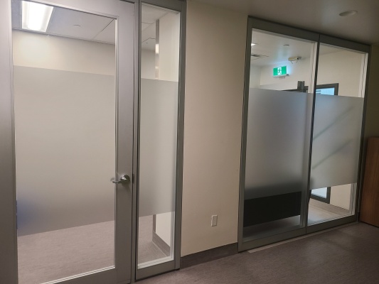 Frosted-privacy-vinyl